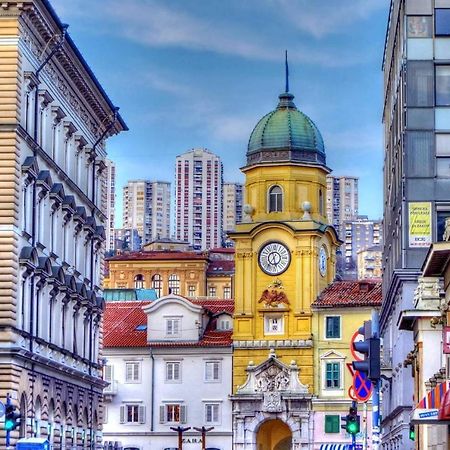 Odeon Apartment And Rooms Rijeka Luaran gambar