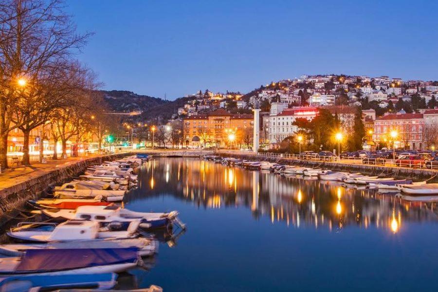 Odeon Apartment And Rooms Rijeka Luaran gambar
