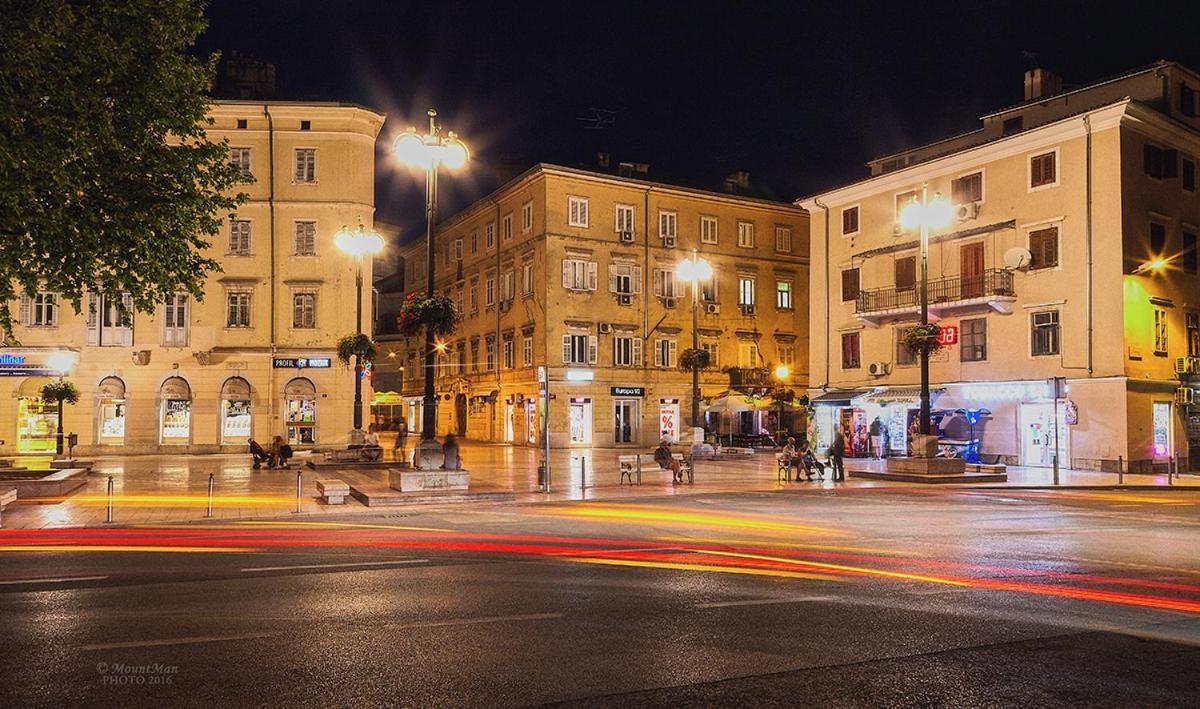Odeon Apartment And Rooms Rijeka Luaran gambar