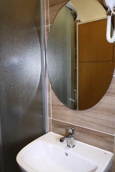 Odeon Apartment And Rooms Rijeka Luaran gambar
